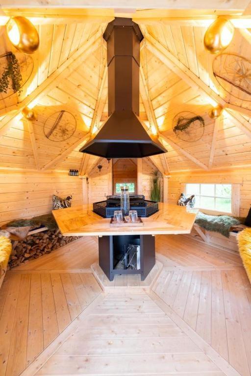 Chalet Vitaspa - Whirlpool & Sauna Privatspa Pegnitz Buitenkant foto