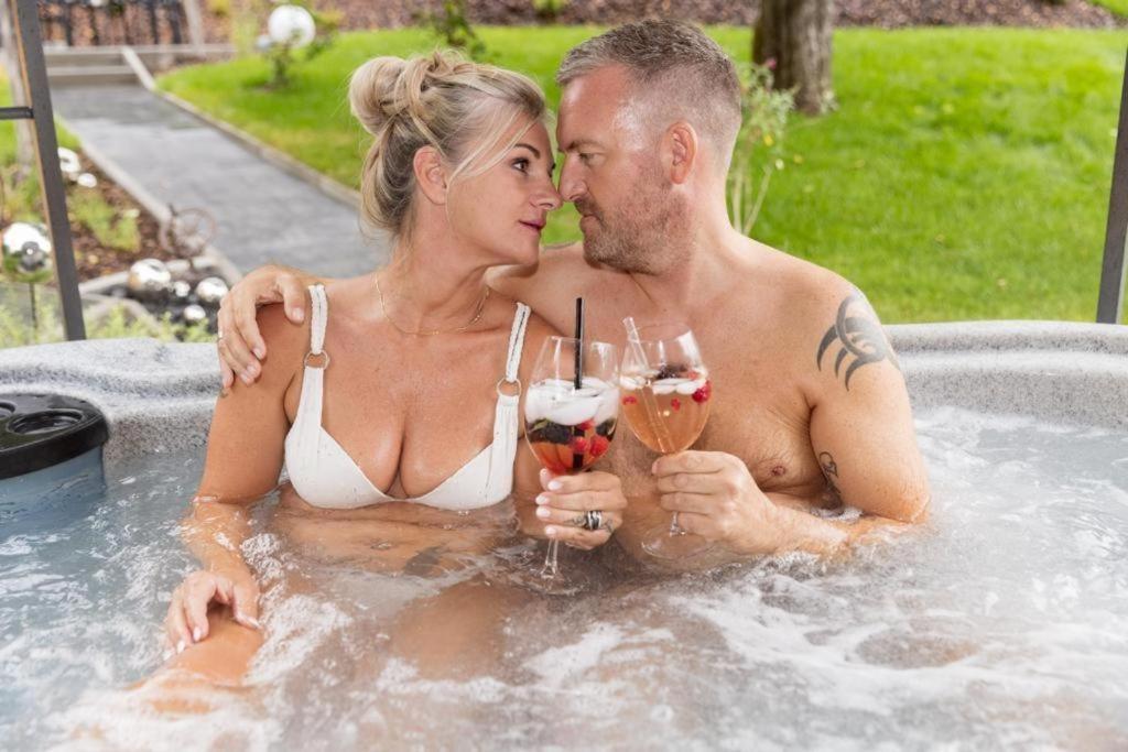 Chalet Vitaspa - Whirlpool & Sauna Privatspa Pegnitz Buitenkant foto